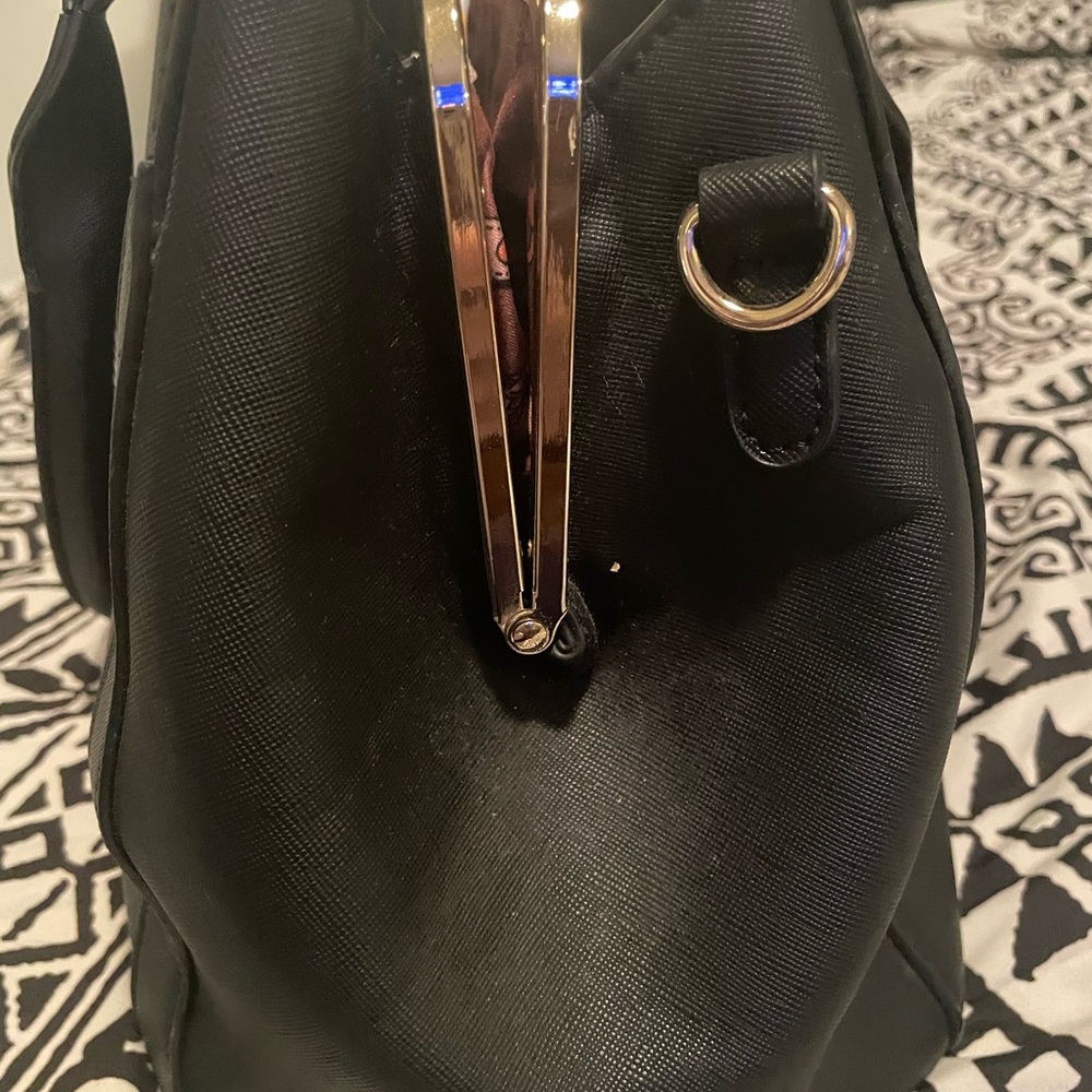 Lovely Purse 👜 - Picture 8 of 16